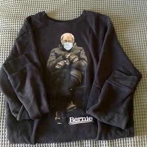 Bernie crewneck